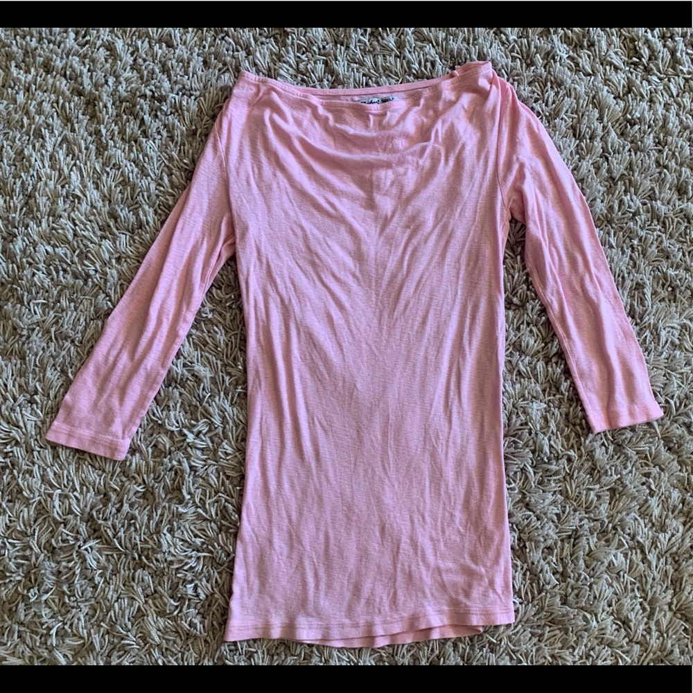 COPY - COPY - Michael stars shirt one size fits most but fits like a small or x…